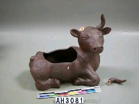 藏品(臥牛花盆)的圖片